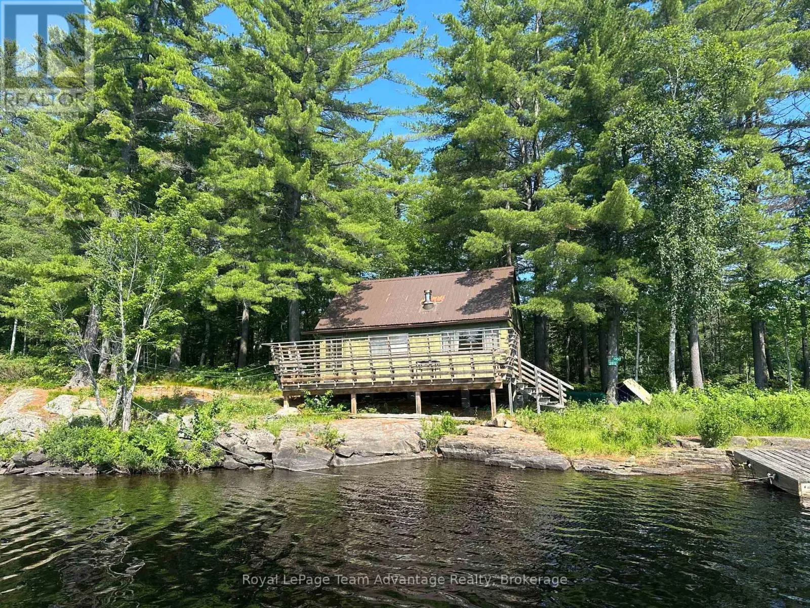 9075 Harris Lake Water, Whitestone